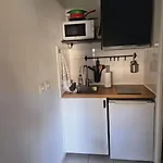 Studio Deco Moderne A Nantes - Comme A La Maison